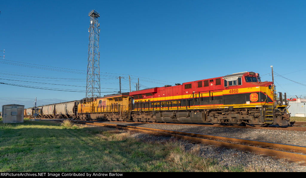 Mixed DPU Power on SB KCS Grain Train